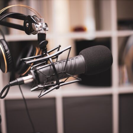 Podcast Launch Services: What’s Included, What It Costs, and How to Pick the Right Package